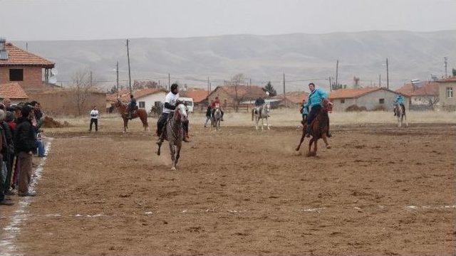 Yazıhan’da Cirit Heyecanı