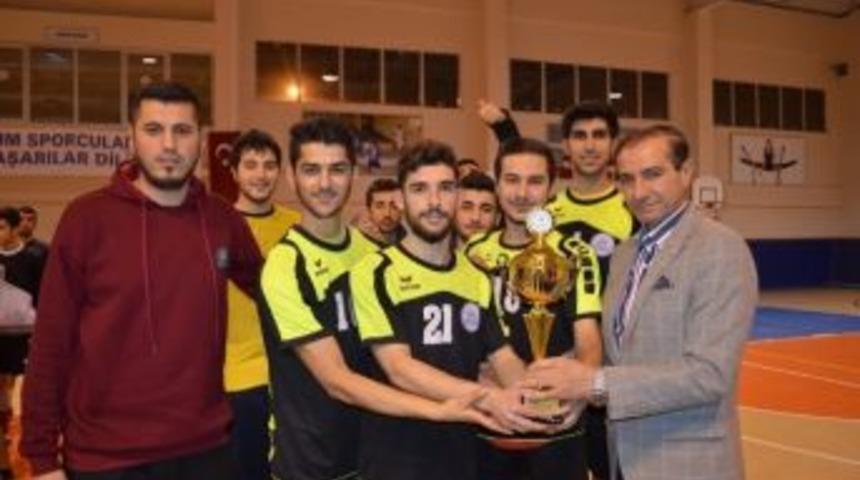 Hentbolda Şampiyon Adıyaman Belediyesi