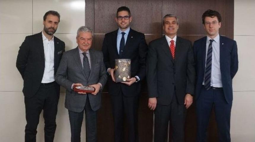 Demirtaş&rsquo;tan İtalya&rsquo;ya "ege&rsquo;den Uzaklaşmayın" Uyarısı