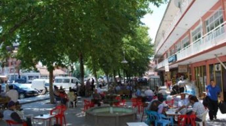 Pazarlar G&ouml;&ccedil; Vermeye Devam Ediyor