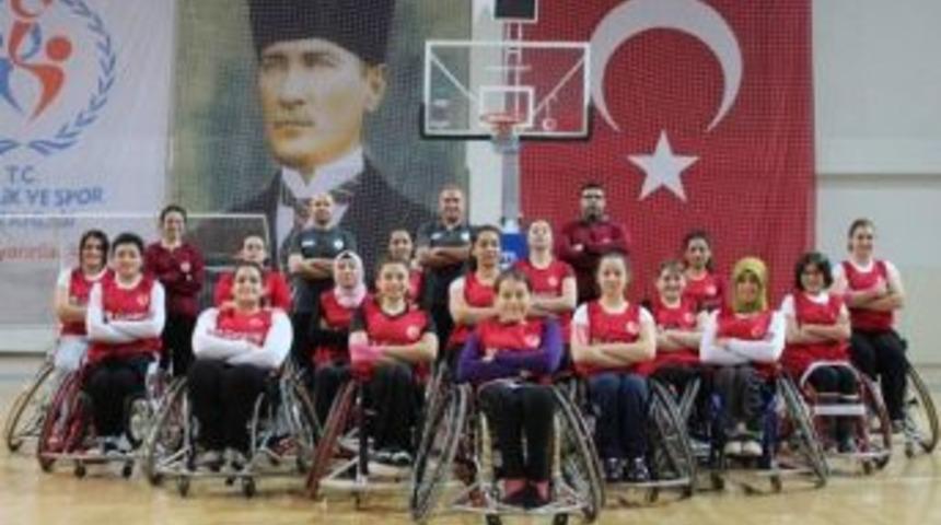 Engelsiz Periler Yalova&rsquo;da Kamp Yaptı