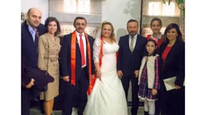 Başkan Doğan&rsquo;ın Eski &Ouml;zel Kalem M&uuml;d&uuml;r&uuml;, Evlendi