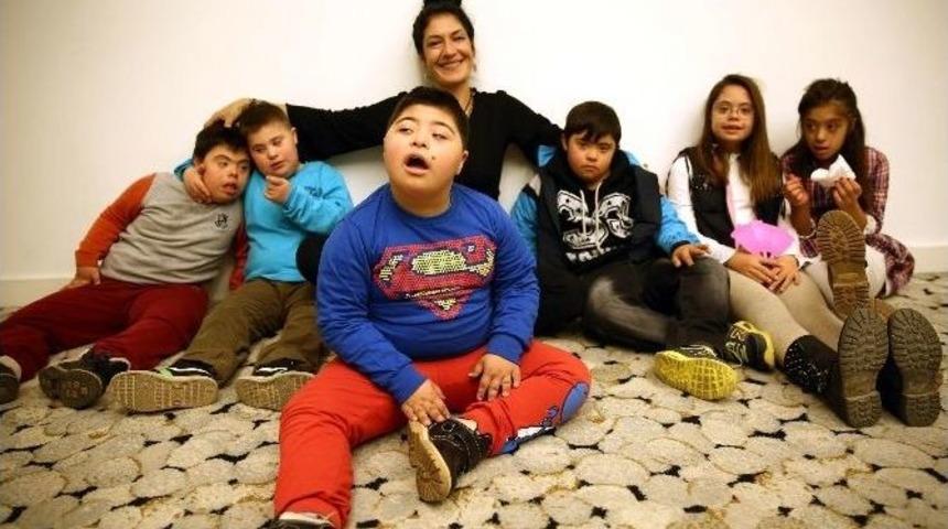 &rsquo;&ouml;zel&rsquo; Şampiyonlardan Expo 2016 Antalya&rsquo;ya Anlamlı Destek