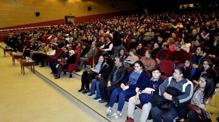 &rsquo;bug&uuml;n Git Yarın Gel&rsquo; Oyunu Mersinlilerin Beğenisini Topladı
