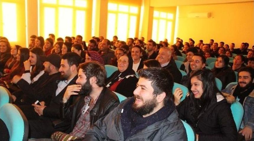 Arsuzluların Y&uuml;z&uuml;n&uuml; G&uuml;ld&uuml;ren Film