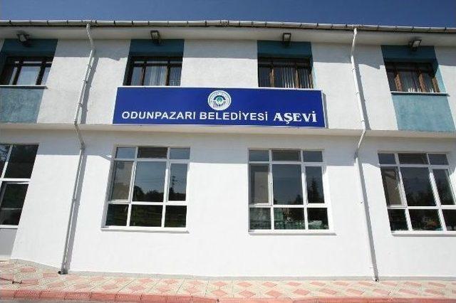 Aşevi, Hayırsever Vatandaşların Bağışlarını Bekliyor