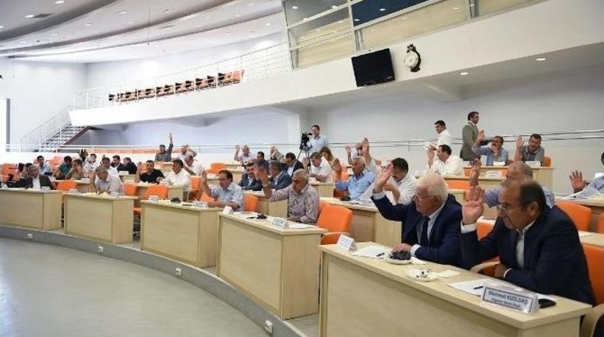 B&uuml;y&uuml;kşehir Meclisi 610 Karar Aldı