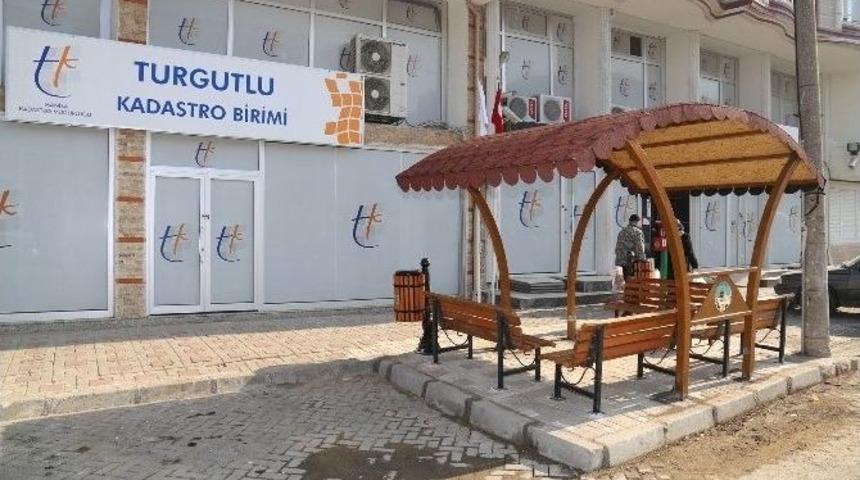 Belediyenin Kurum Destekleri Kente Renk Katıyor