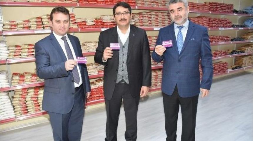 Şehzadeler&rsquo;de İyibank A&ccedil;ılıyor