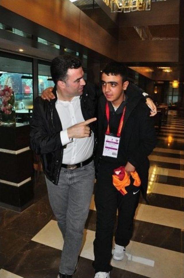 O Taraftar, Hayalini Ger&ccedil;ekleştirdi 3