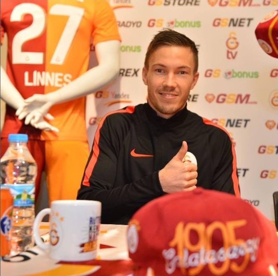 Martın Lınnes, Taraftarlarla Bir Araya Geldi