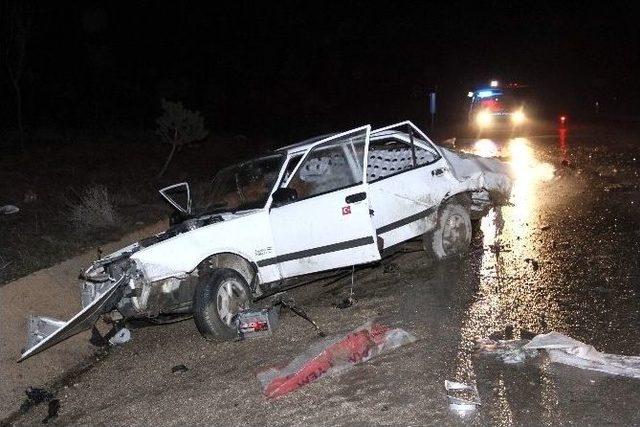 Hurdaya Dönen Araçtan Sağ Kurtuldular