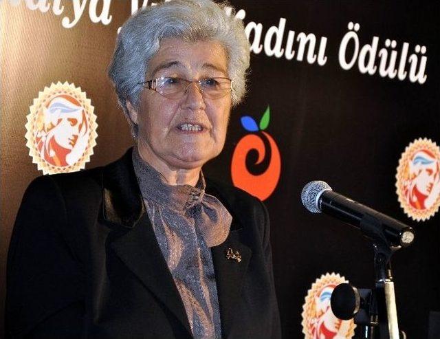 Jale İnan Antalya Yılın Kadını Ödülü Sahibini Buldu