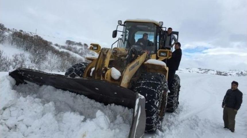 Mutki&rsquo;de Karla M&uuml;cadele &Ccedil;alışması