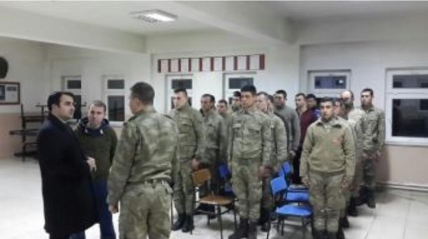 Kaymakam Bayır&rsquo;dan Askere Moral Ziyareti