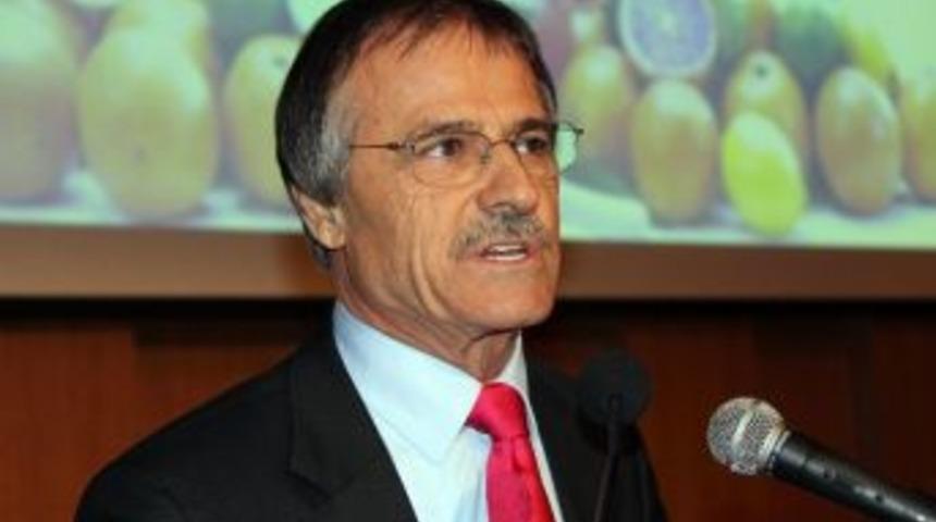 Kavak: &ldquo;t&uuml;rkiye&rsquo;nin 2015 Yaş Meyve-sebze İhracatı Geliri 2,5 Milyar Dolar&rdquo;