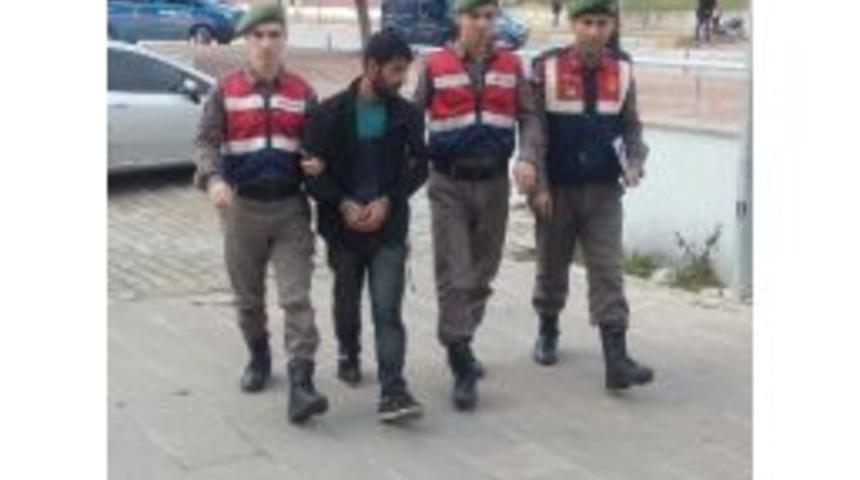 Jandarma ,hırsızı Ş&uuml;pheli Listesinden Buldu