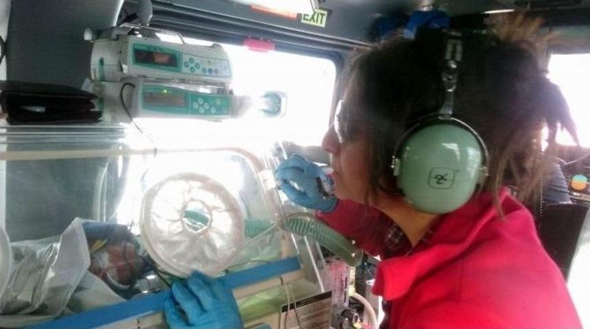 112 Ambulans Helikopteri Samsun&rsquo;a Bebekle D&ouml;nd&uuml;