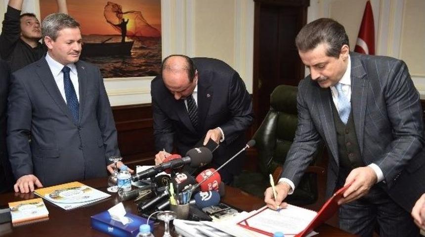 Gıda, Tarım Ve Hayvancılık Bakanı Faruk &Ccedil;elik: