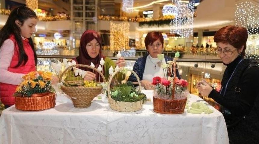 Sabundan Meyve Çeşitli Meyveler Yapılıyor