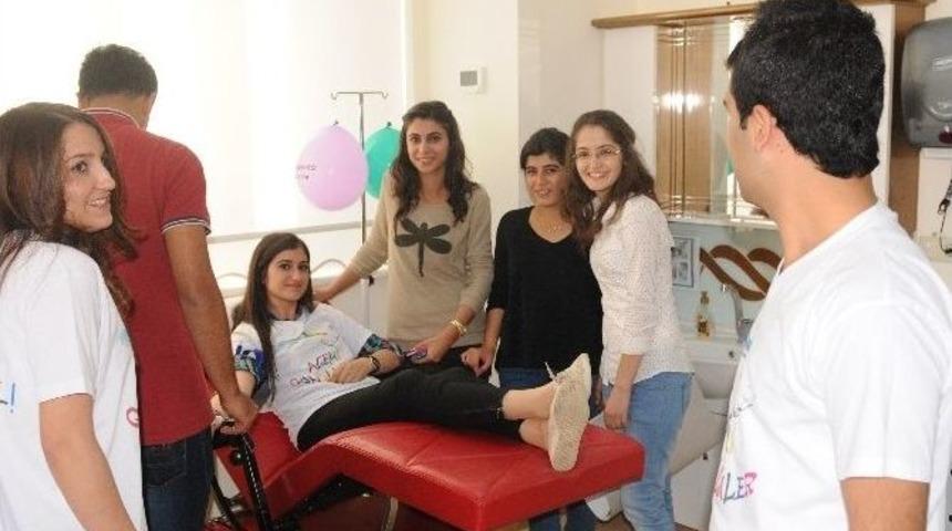 Kan Bağışında &Uuml;niversite Farkı