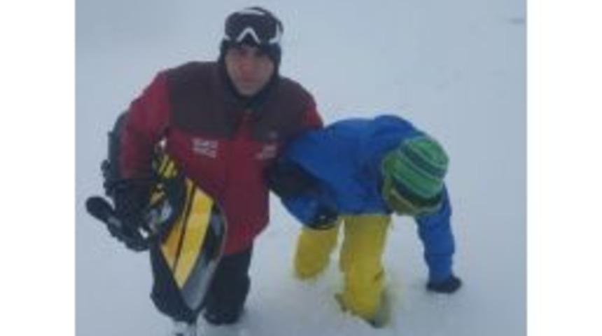 Uludağ&rsquo;da Kaybolan Genci Jandarma Buldu