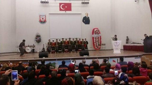 Yenişehir Gençlik Merkezinde Gençlik Şöleni Düzenlendi