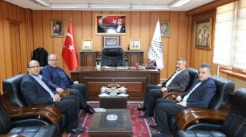 Mersin Milletvekili &Ouml;zkan&rsquo;dan, Başkan Kutlu&rsquo;ya Ziyaret