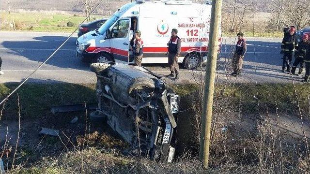 Kocaeli’de Trafik Kazası: 4 Yaralı