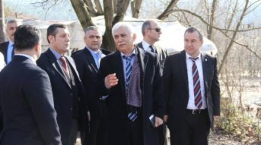 Vali Alimoğlu Heyelanla İlgili A&ccedil;ıklamalarda Bulundu