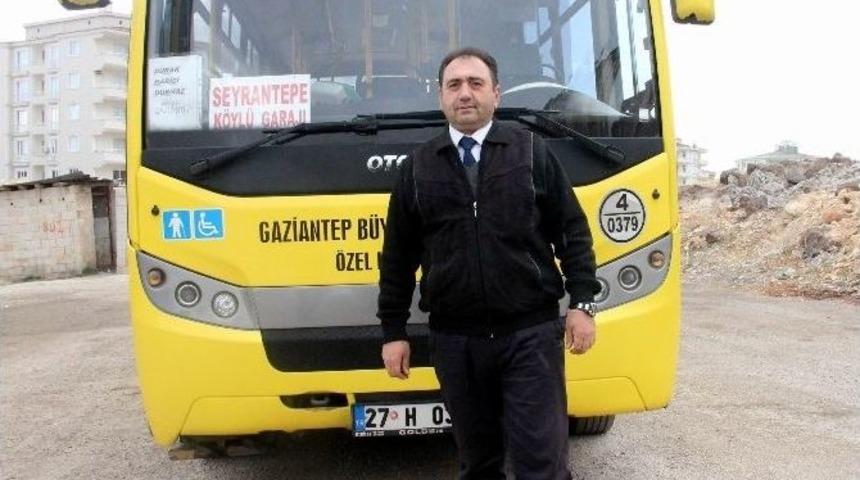 Gaziantep&rsquo;te Halk Otob&uuml;s&uuml;ne Molotoflu Saldırı G&uuml;venlik Kamerasında
