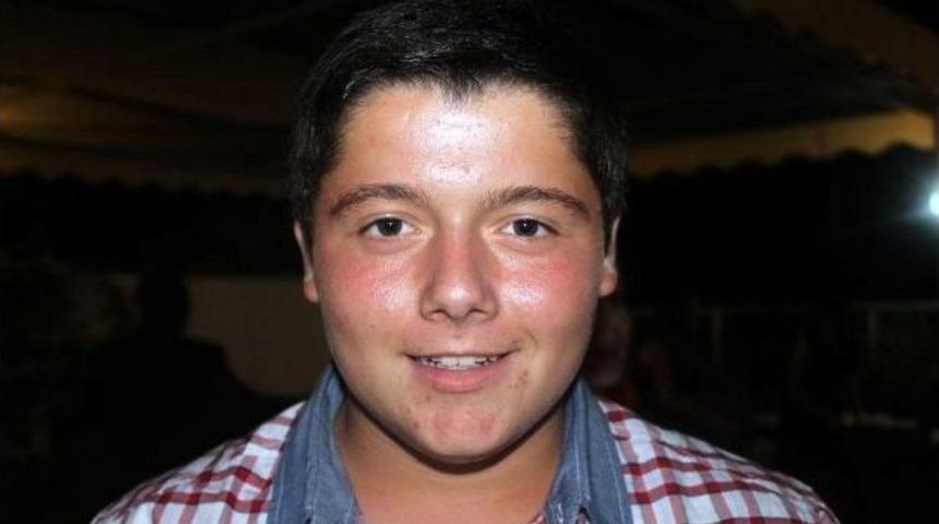 Sahte Para Y&uuml;z&uuml;nden &Ccedil;iftlik Sahibinin Oğlunu Vuran &Ccedil;oban Hakim Karşısında