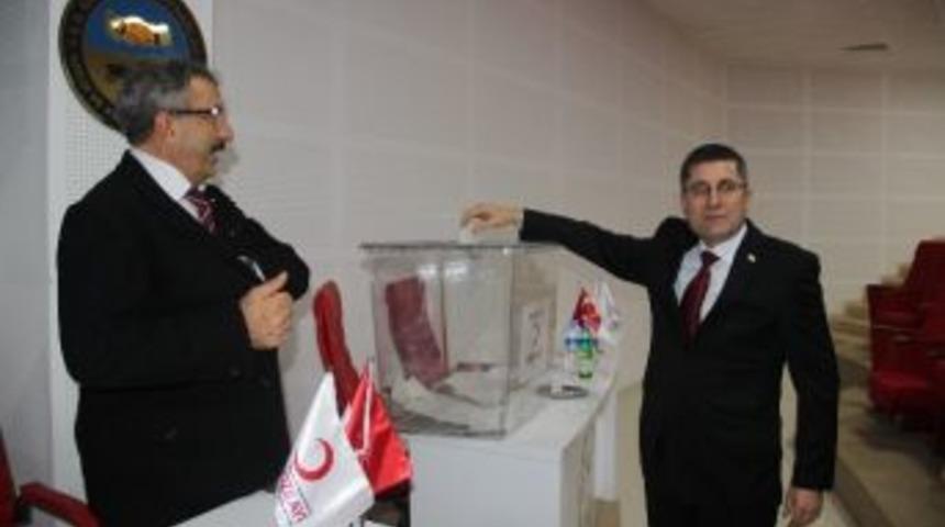 T&uuml;rk Kızılay&rsquo;ı &Ccedil;an Şube Başkanı Mehmet S&ouml;nmez G&uuml;ven Tazeledi