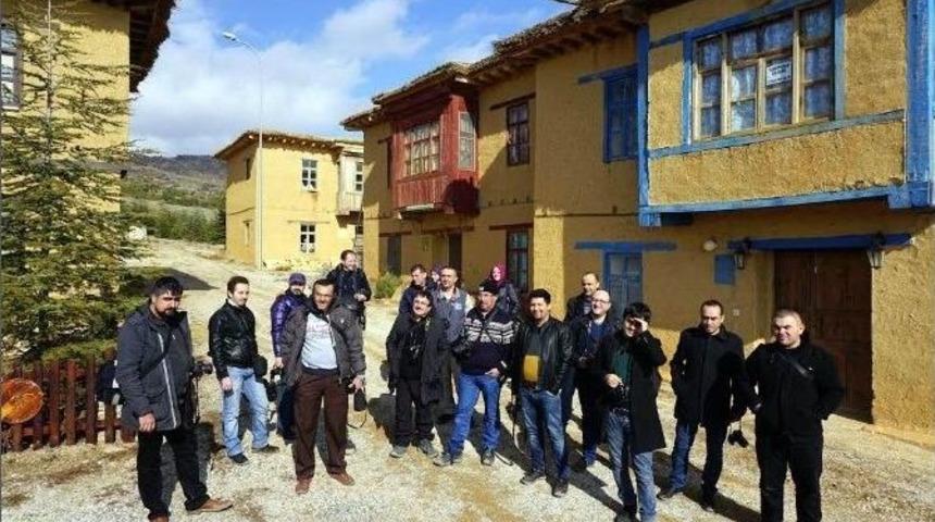 Karamanlı Fotoğrağ Tutkunları, Beyşehir&rsquo;e Hayran Kaldı