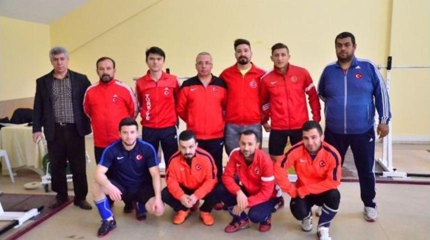 Halter Milli Takımı Avrupa Şampiyonası&rsquo;na Adana&rsquo;da Hazırlanıyor