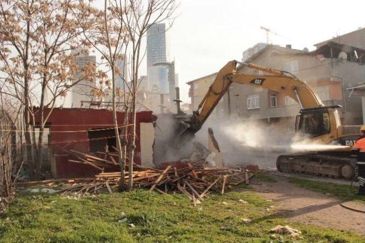 Ataşehir’de Yıkım G5