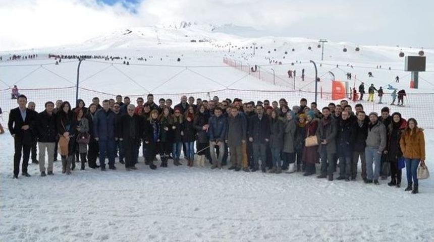 Kayseri Barosu Yönetimi Stajyer Avukatlarla Erciyes’te Buluştu