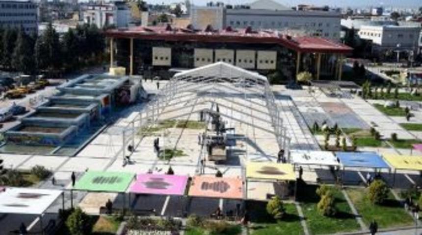 Seyhan&rsquo;a Buz Pisti Kuruluyor