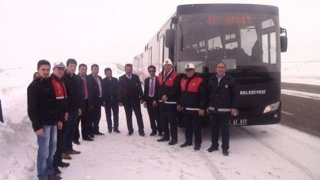 Özalp Ve Saray’da Otobüs Seferleri Başladı 1