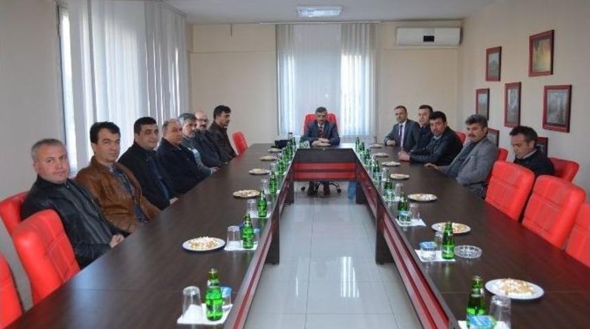 Vali Bektaş, Kula&rsquo;da Ziyaretlerde Bulundu