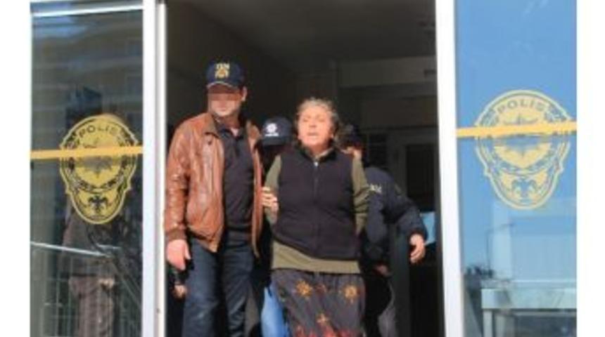 Ter&ouml;ristin Kimliğini Kullandığı Yaşlı Kadına Ulaşıldı