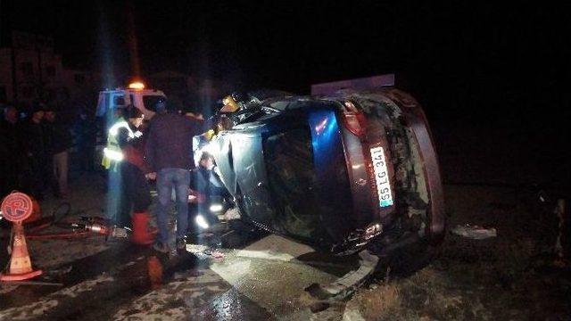 Emanet Otomobille Kaza Yaptılar: 3 Ölü, 1 Yaralı