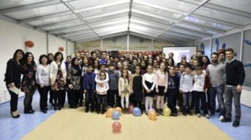 Mamak Y&uuml;zme Takımı Moral Depoladı