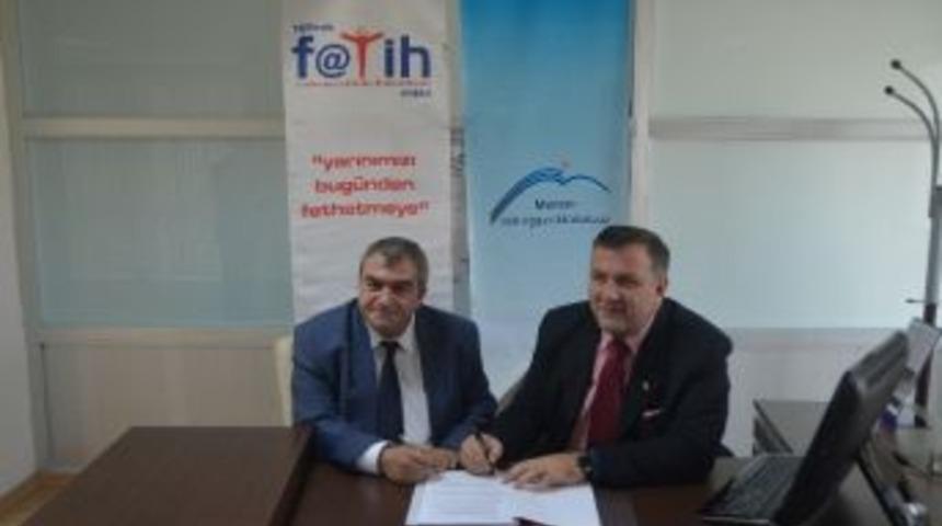 Mobil Eğitim İ&ccedil;eriği Geliştirme Eğitmen Eğitimi Projesi İmzalandı