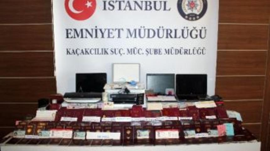 G&ouml;&ccedil;men Ka&ccedil;ak&ccedil;ılarına Operasyon: 8 G&ouml;zaltı