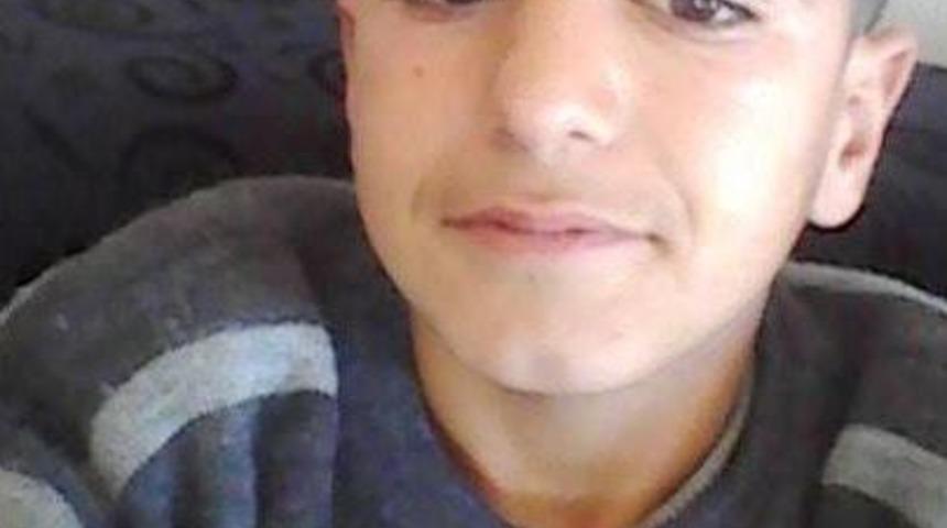 14 Yaşındaki Azad&rsquo;dan 4 G&uuml;nd&uuml;r Haber Alınamıyor