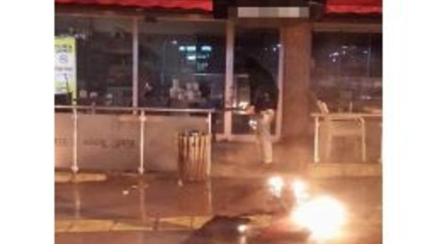 Lokantayı Yakmak İstediler