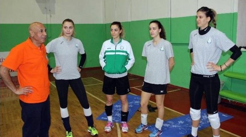 Yeni Transfer Esra Sarıyıldız Salihli&rsquo;de