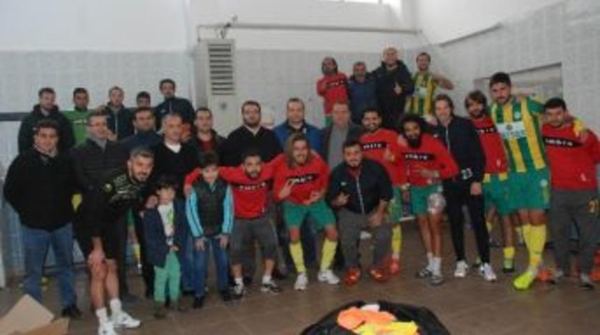 Gen&ccedil; Girişimcilerden Taraftara Otob&uuml;s Desteği