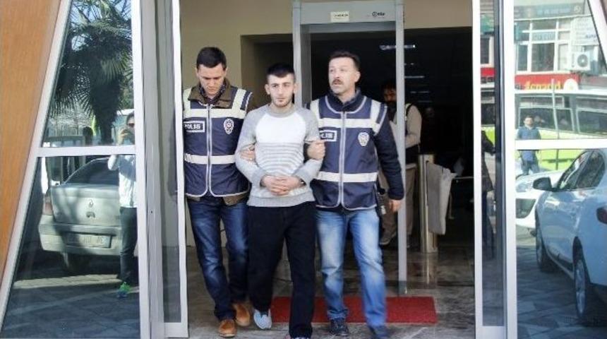 Kocaeli&rsquo;de Hırsızlık Yapan 3 Kişi İstanbul&rsquo;da Yakalandı